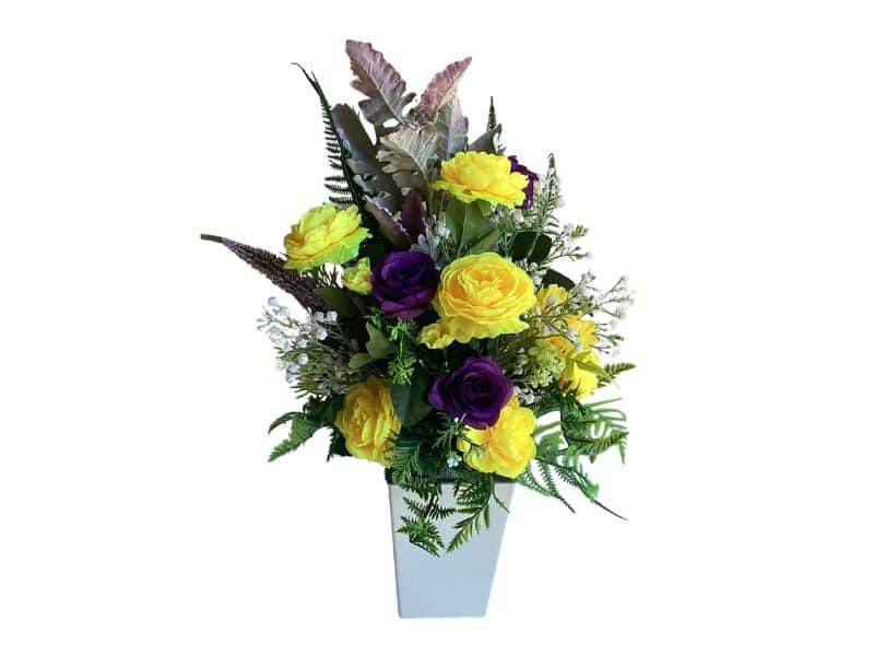 Artificial Flowers Table Decor available for hire Auckland Wide